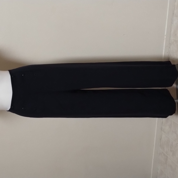 Geogiou studio psnts - Picture 2 of 11